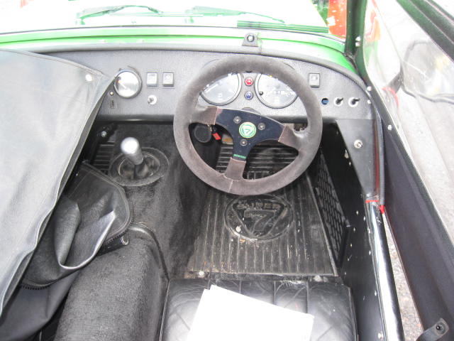 escort,tvr 17.10 102.jpg